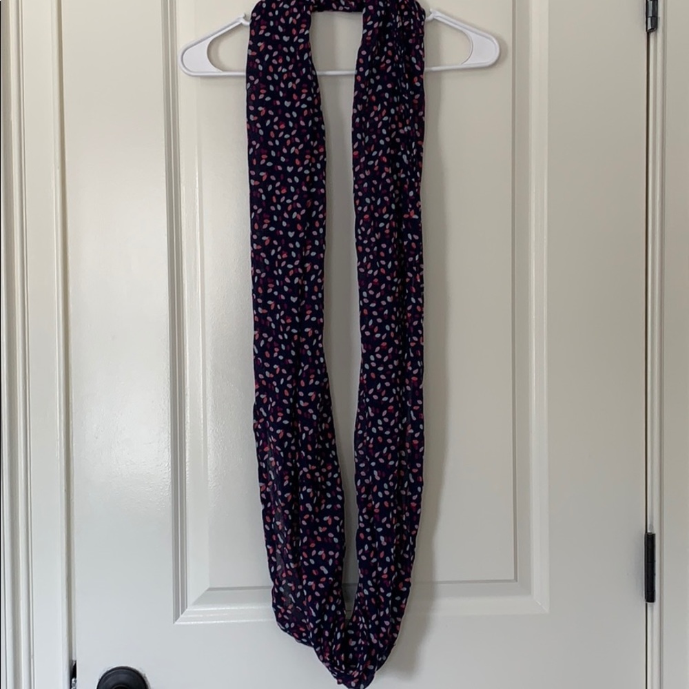 scarf - Picture 2 of 2